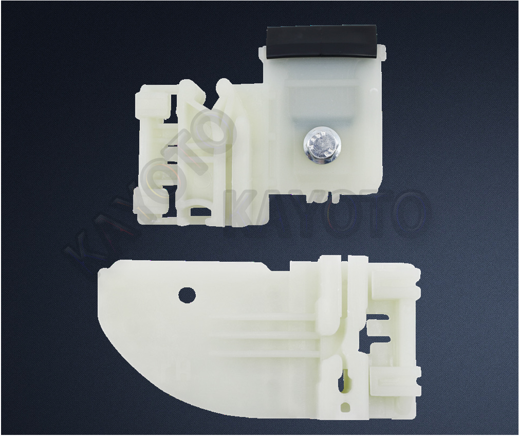 Hyundai i30 2012-2017 Cam Krikosu Plastiği Ön Sol Set HL
