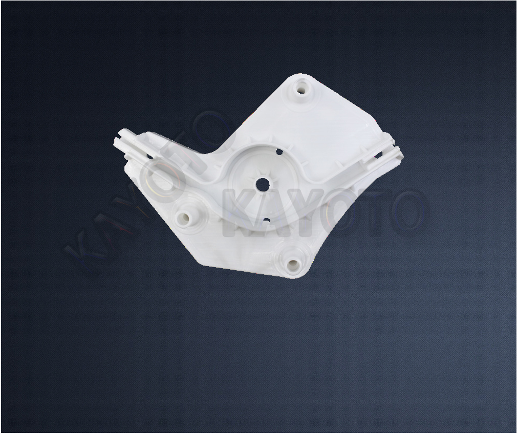 Mercedes CLS W219 2004-2010 Cam Krikosu Motor Kapağı Ön Sağ