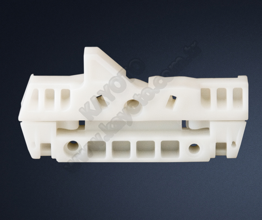 Opel Corsa D 2006-2014 Cam Kriko Plastiği Ön Sağ