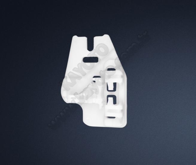 BMW E46 1998-2005 Cam Kriko Plastiği Ön Sağ