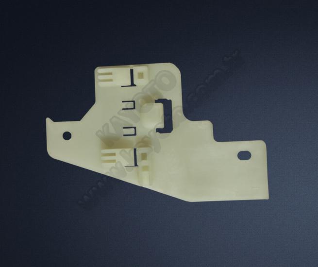 Peugeot 407 2004-2010 Cam Kriko Plastiği Ön Arka Sağ