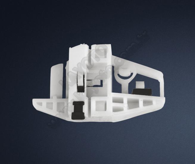 Peugeot 206 1998-2007 Cam Kriko Plastiği Ön Sol