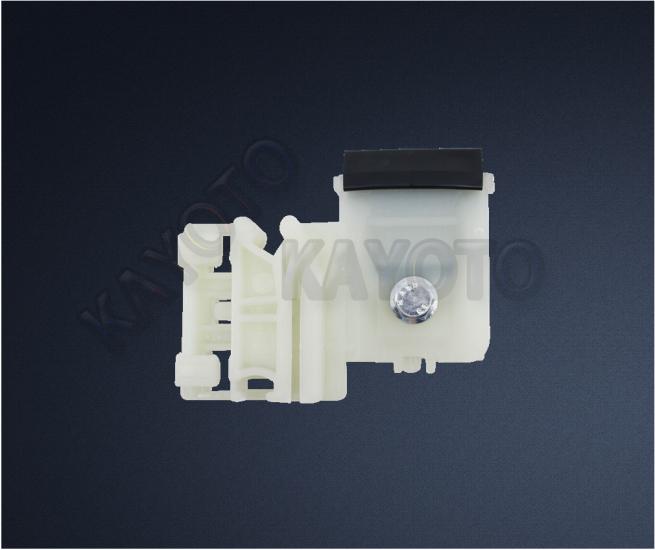 Hyundai i30 2012-2017 Cam Krikosu Plastiği Ön Sol HL 1