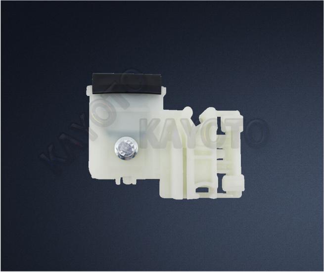 Hyundai i30 2012-2017 Cam Krikosu Plastiği Ön Sağ HR 1