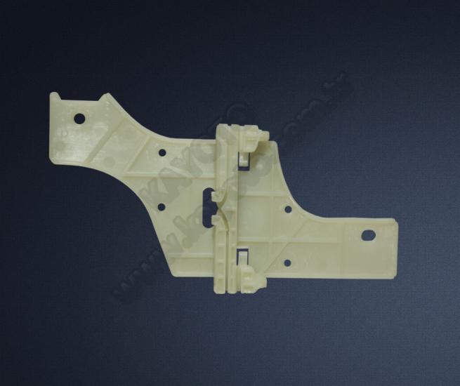 Peugeot 508 2010-Sonrası Cam Kriko Plastiği Ön Sağ