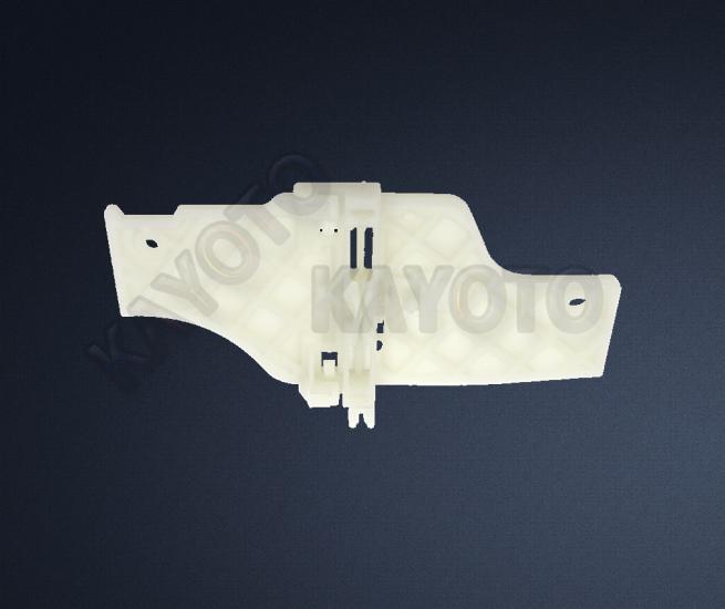 Peugeot 2008 (2013) Cam  Kriko Plastiği Ön Sağ