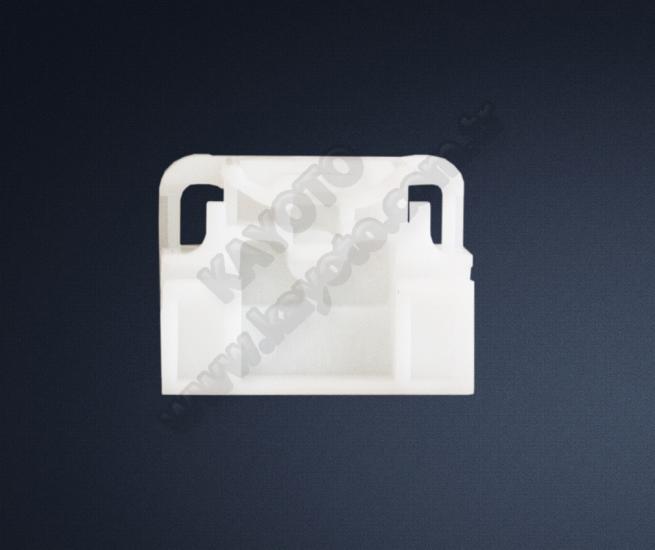 Audi A3 2003-2008 Cam Kriko Plastiği Ön Sol Sağ